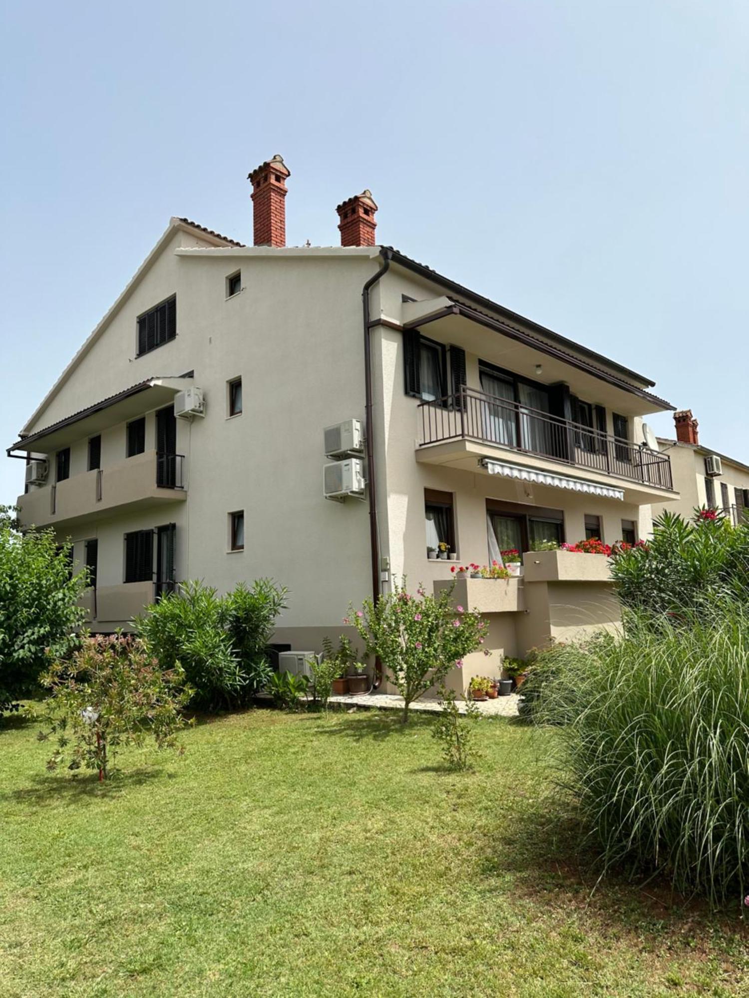 PUY Apartment Karolina - Green Oasis מראה חיצוני תמונה