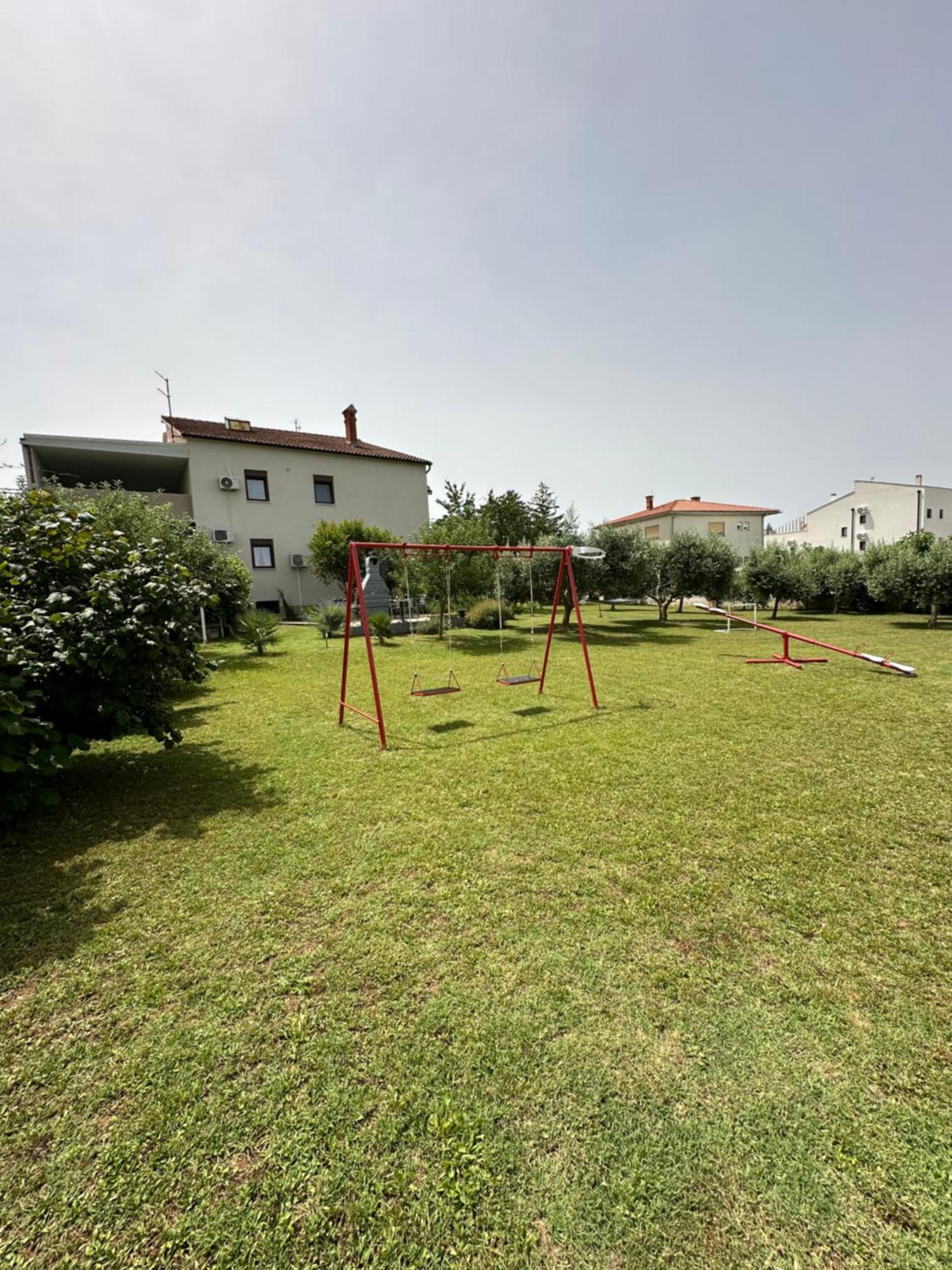 PUY Apartment Karolina - Green Oasis מראה חיצוני תמונה